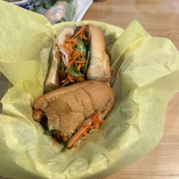 Banh Mi Banh Mi