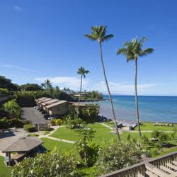 iTrip Vacations Maui - Beautiful Kahana Sunset