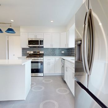 Metro Cabinet & Flooring - (circles on ground from Matterport 3D Walkthrough) - Flooring Near Me - Forest Hills, New York Metro Cabinet & Flooring - (circles on ground from Matterport 3D Walkthrough) - Flooring Near Me - Forest Hills, New York