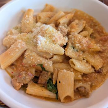 North Italia - Spicy rigatoni vodka - Italian Near Me - Austin, Texas