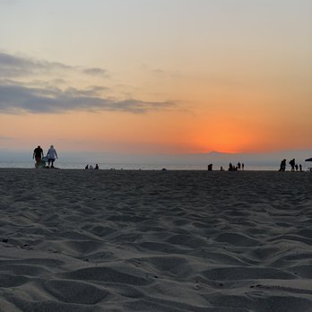 Dockweiler State Beach - Sunset - Beaches Near Me - Playa Del Rey, California Dockweiler State Beach - Sunset - Beaches Near Me - Playa Del Rey, California