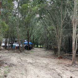 Dreamland RV Park - Wooded and shaded lots
