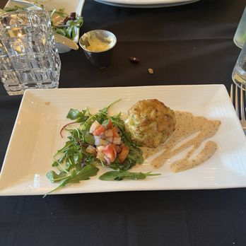 Vic's On the River - Jumbo Crab Cake - Seafood Near Me - Savannah, Georgia