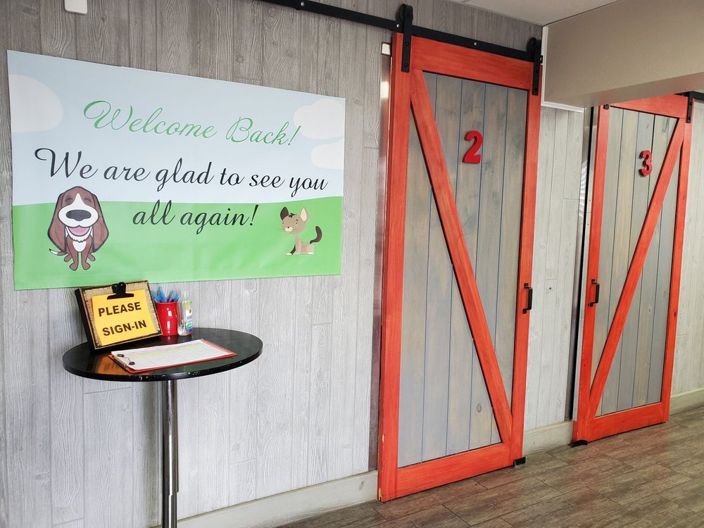 NORTHEAST VETERINARY CLINIC Updated September 2024 62 Photos & 90