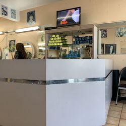 Breanda's Salon