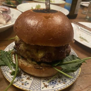 Dudley Market - Dudley Burger - Wagyu Beef - Wine Bars Near Me - Venice, California