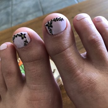 Nails Spa Excel - Cute little design on my daughters toes - Nail Salons Near Me - Prescott Valley, Arizona Nails Spa Excel - Cute little design on my daughters toes - Nail Salons Near Me - Prescott Valley, Arizona