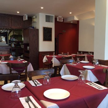 Restaurant Chase - Tables - Lebanese Near Me - Montreal, Quebec Restaurant Chase - Tables - Lebanese Near Me - Montreal, Quebec