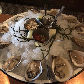 Boeufhaus - Half a dozen east coast, half a dozen west coast. - Brasseries Near Me - Chicago, Illinois Boeufhaus - Half a dozen east coast, half a dozen west coast. - Brasseries Near Me - Chicago, Illinois