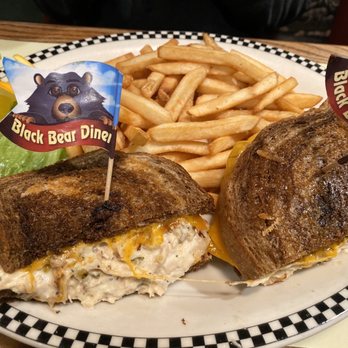 Black Bear Diner Roseville - 12.20.19 Tuna Melt (870 cals.) - American Near Me - Roseville, California Black Bear Diner Roseville - 12.20.19 Tuna Melt (870 cals.) - American Near Me - Roseville, California