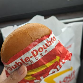 In-N-Out Burger - Burger - Burgers Near Me - Woodland, California In-N-Out Burger - Burger - Burgers Near Me - Woodland, California