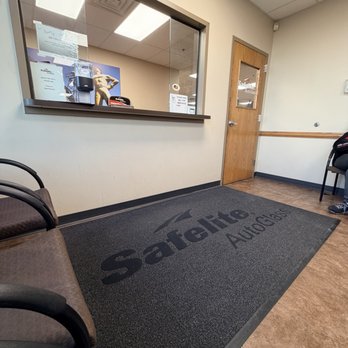 Safelite AutoGlass - Reception - Auto Glass Services Near Me - Broken Arrow, Oklahoma