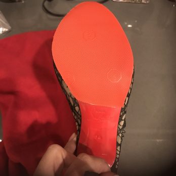 Aram S Luggage And Shoe Repair Closed 31 Photos 264 Reviews Shoe Repair 19998 E Homestead Rd Cupertino Ca Yelp