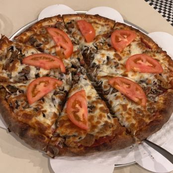 Roslyn Village Pizza - 14" Village Combo minus olives plus tomatoes - Pizza Near Me - Roslyn, Washington Roslyn Village Pizza - 14" Village Combo minus olives plus tomatoes - Pizza Near Me - Roslyn, Washington