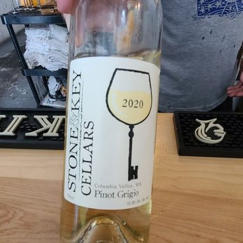 Punch Buggy Brewing - Stone & Key Pinot Grigio - Brewpubs Near Me - Philadelphia, Pennsylvania Punch Buggy Brewing - Stone & Key Pinot Grigio - Brewpubs Near Me - Philadelphia, Pennsylvania