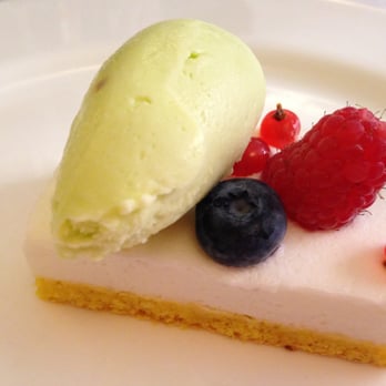 Tuscan Women Cook - Lemon semi-freddo at Le Logge in Siena - Cooking Schools Near Me - Montefollonico, SI