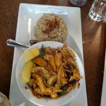 Burma Superstar - Mango chicken - Burmese Near Me - Alameda, California