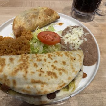 Casa Flores - Two-Items Combo - Mexican Near Me - Sacramento, California Casa Flores - Two-Items Combo - Mexican Near Me - Sacramento, California