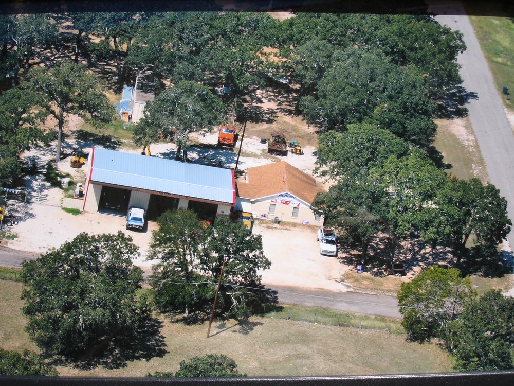 LIMESTONE AUTOPLEX 778 LCR 402 110 LCR 402, Groesbeck, Texas Auto