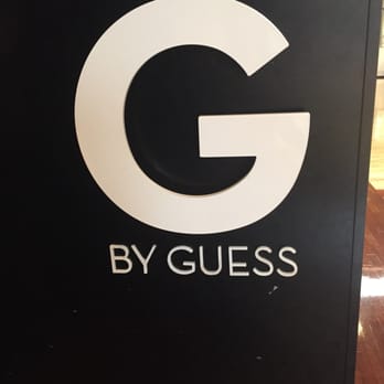 Guess - Women's Clothing Near Me - Tempe, Arizona