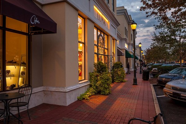 Phillips Place by null