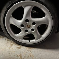 Senato Mobile Wheel Repair