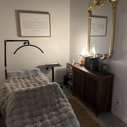 Thyme to Tease - Lash Room - Lash Extensions, Lash Tint, Lash Lift