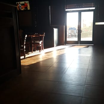 Barro's Pizza - Like that they keep us from being blinded - Pizza Near Me - Mesa, Arizona