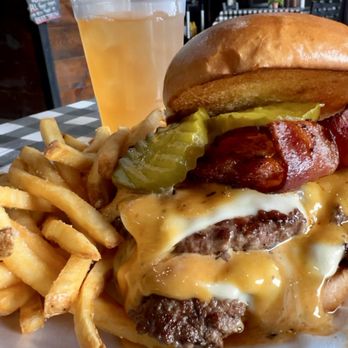 Small Town BBQ - Double Smash Burger with bacon - Barbeque Near Me - Friendsville, Tennessee Small Town BBQ - Double Smash Burger with bacon - Barbeque Near Me - Friendsville, Tennessee