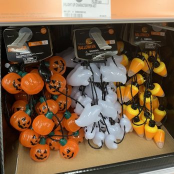Walgreens - a display of halloween decorations - Cosmetics & Beauty Supply Near Me - Charleston, South Carolina