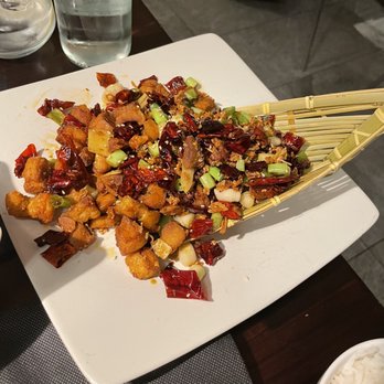 Sichuan - Pollo picante - Chinese Near Me - Madrid, M