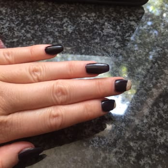 Lily's Nails - Broken nails and pinky nail with excess gel on my skin - Nail Salons Near Me - Santa Monica, California