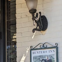 Hunter’s Bar and Grill - Horsey decor here.
