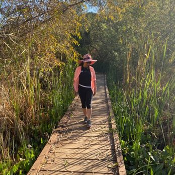 Vicky Tu Realtor - I hike for relaxation. - Real Estate Agents Near Me - Huntington Beach, California Vicky Tu Realtor - I hike for relaxation. - Real Estate Agents Near Me - Huntington Beach, California