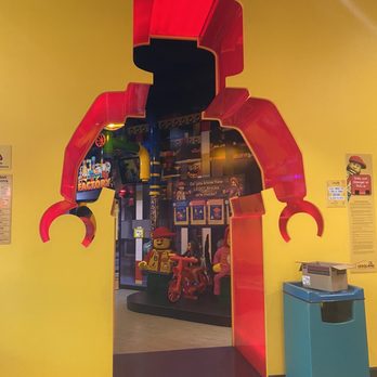 LEGO Discovery Center - Kids Activities Near Me - Atlanta, Georgia