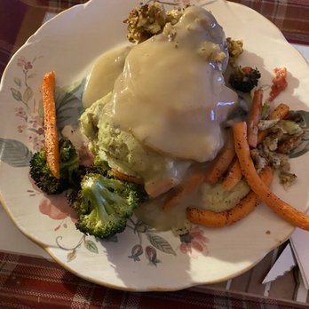 Edible Creations by Gerry - Thanksgiving dinner - Cupcakes Near Me - Westport, Massachusetts