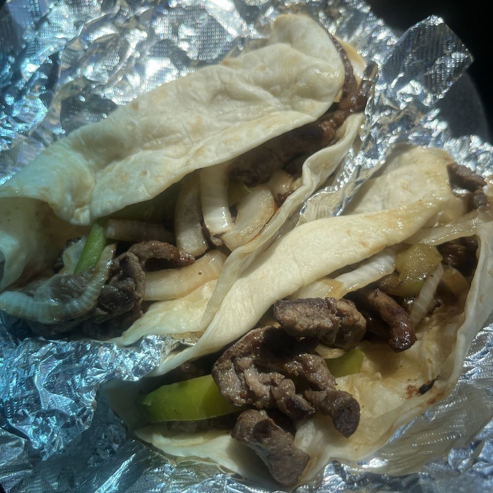 Taqueria El Venado - Beef Fajitas - Tacos Near Me - Austin, Texas