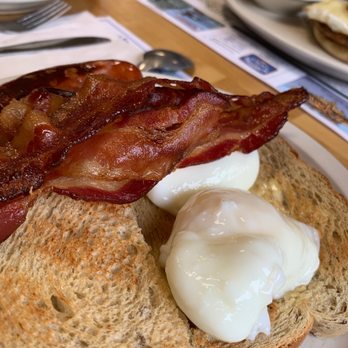 Moody's Diner - Poached - Diners Near Me - Waldoboro, Maine