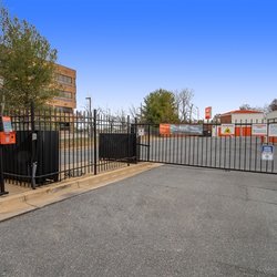 Public Storage