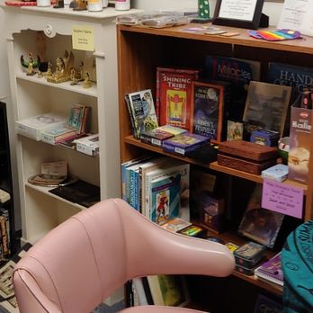 Crows Crossroads Metaphysical Shoppe - Supernatural Readings Near Me - Ocala, Florida