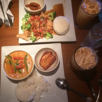 Sea Thai Restaurant - Bottom: Red curry shrimp with rice and 2 tiny cracker shrimp app. Above: Chicken Tamarind Chili with 2 tiny pieces of coconut shrimp. - Thai Near Me - Orlando, Florida