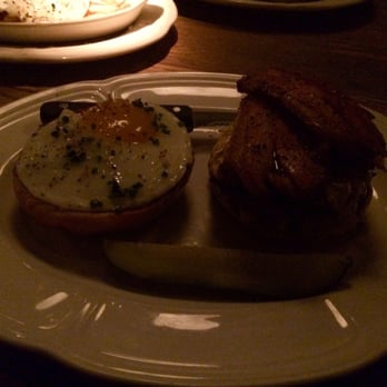 Au Cheval - Amazing burger! - Bars Near Me - Chicago, Illinois