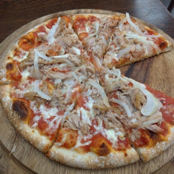 Döner Inn - Pizza Thunfisch aka fishy as pizza..... Its good! - Kebab Near Me - Berlin, BE
