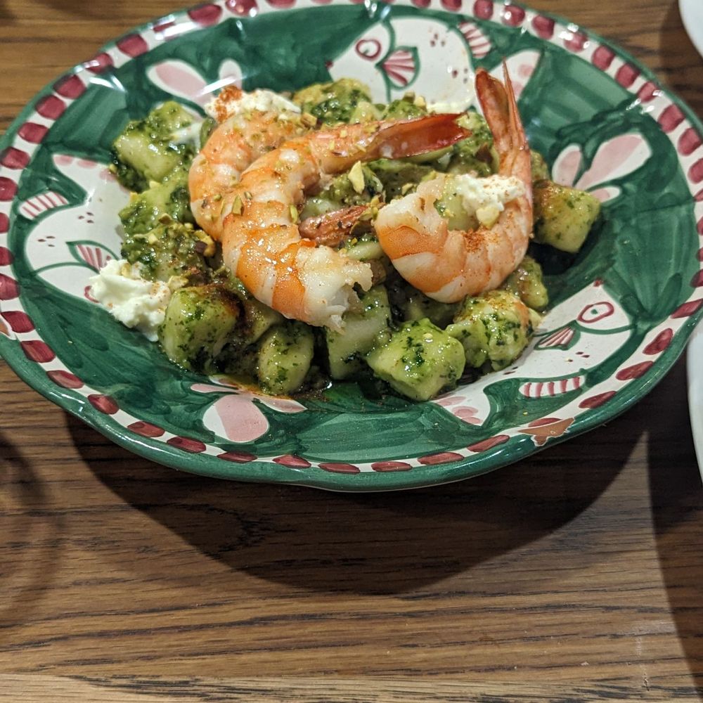 La Sorrentina - This pesto and prawns dish is so amazing! The Wife ordered this and on my next visit I'm going to order it. - Pizza Near Me - Vancouver, Washington