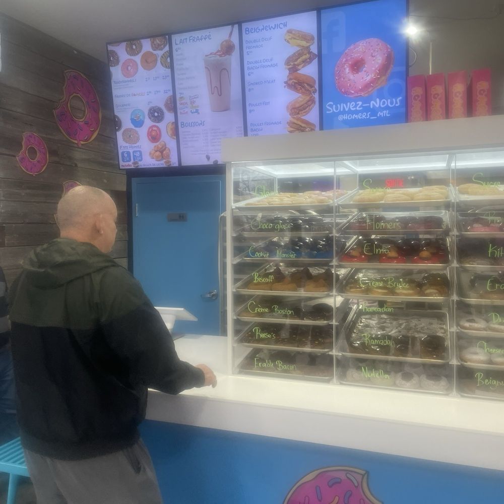 Homers - Inside - Donuts Near Me - Montreal, Quebec Homers - Inside - Donuts Near Me - Montreal, Quebec