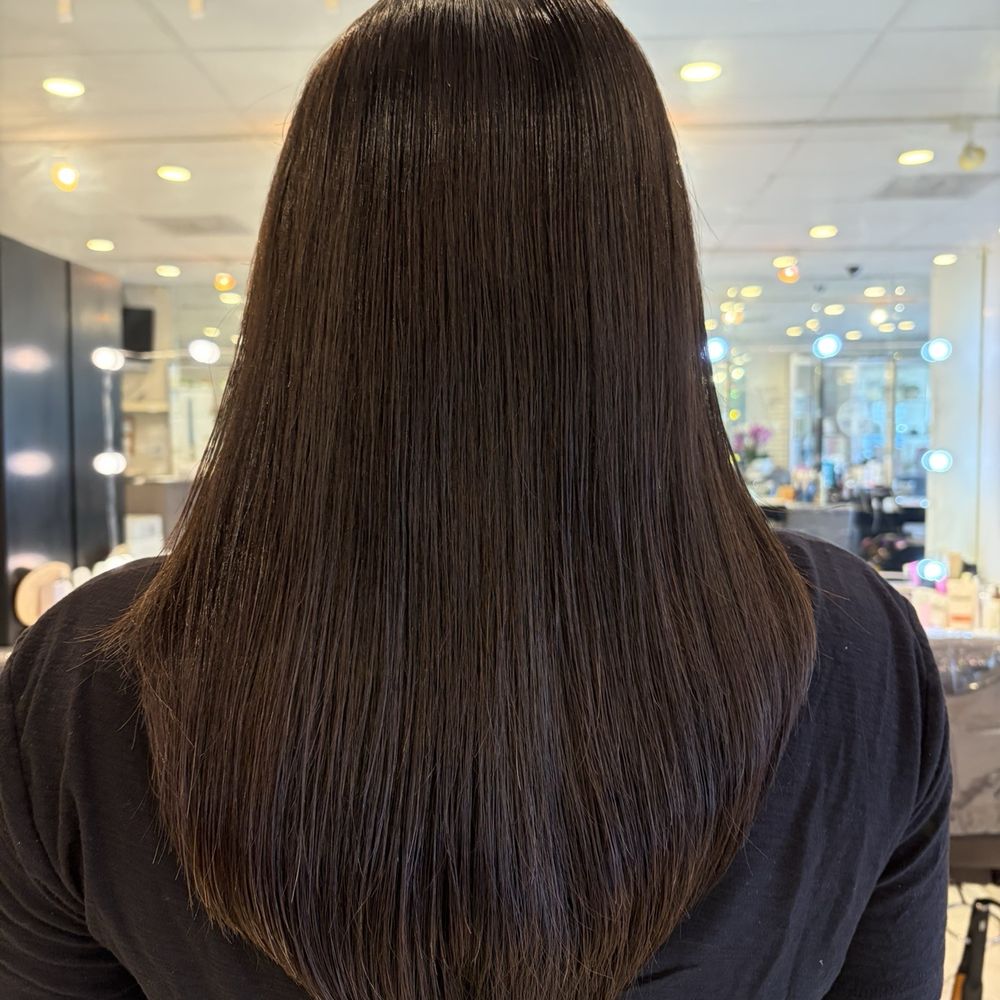 Caroline Hair Studio - Hair thinned and layered - Hair Salons Near Me - Norwalk, California Caroline Hair Studio - Hair thinned and layered - Hair Salons Near Me - Norwalk, California