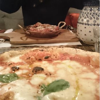 Ober Mamma - Pizza margherita & Parmigiana di Ciro - Pizza Near Me - Paris, 75