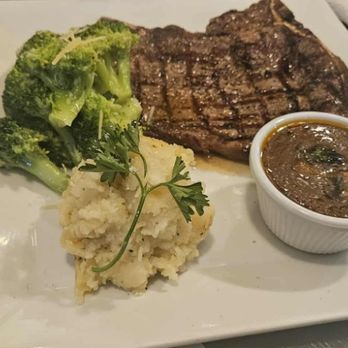Ellinya Italian - T bone Steak - Italian Near Me - Corsicana, Texas Ellinya Italian - T bone Steak - Italian Near Me - Corsicana, Texas