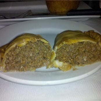 La Isla Restaurant - La Isla Empanada de Carne - Cuban Near Me - Hoboken, New Jersey