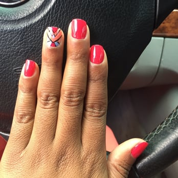 Sunshine Nails - Steppin out my box with a lil design - Nail Salons Near Me - Alexandria, Virginia